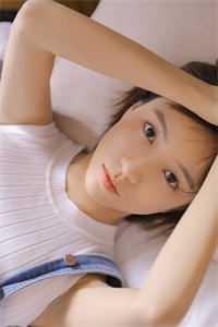 小说废柴的我,被绝美师尊养着当鼎炉