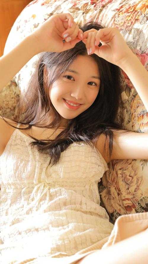 重生后，侯门夫人假死嫁权王大结局