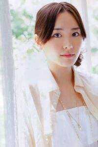 离婚后她投入美好新生活，前夫慌了全集小说