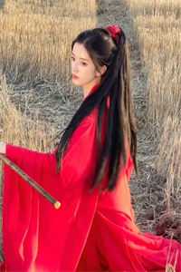 全集生日当天，我跟竹马闪婚了