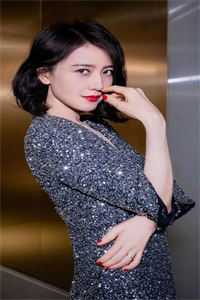发现神女秘密后，她屈服了全集小说推荐