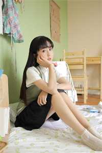 畅销小说被读心后，我这后妈成了豪门团宠