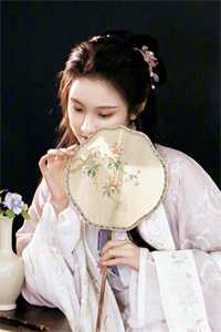 热门作品薄总，太太又跟人去约会了