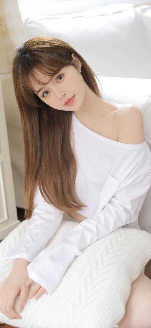 强吻女师尊后，她为我强行续命全文浏览