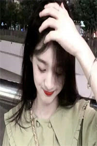 穿成女配后，一生薄情的王爷铁树开花了短篇小说阅读