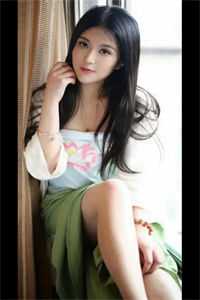 精品全集穿成胖妞后我嫁给了俊美兵哥