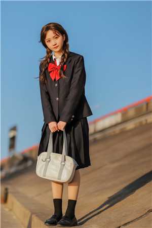 开局惩戒主角他妈，女主们坏掉了文章全文