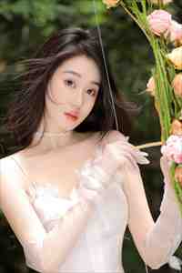 惨死三世，女配摆烂后他们都慌了长篇小说阅读