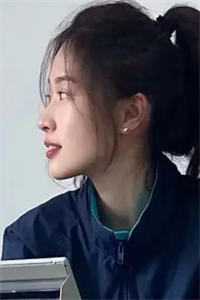 恋综走红后，她马甲太多挂不住了