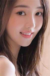 闪婚后，残疾大佬抱我转圈圈
