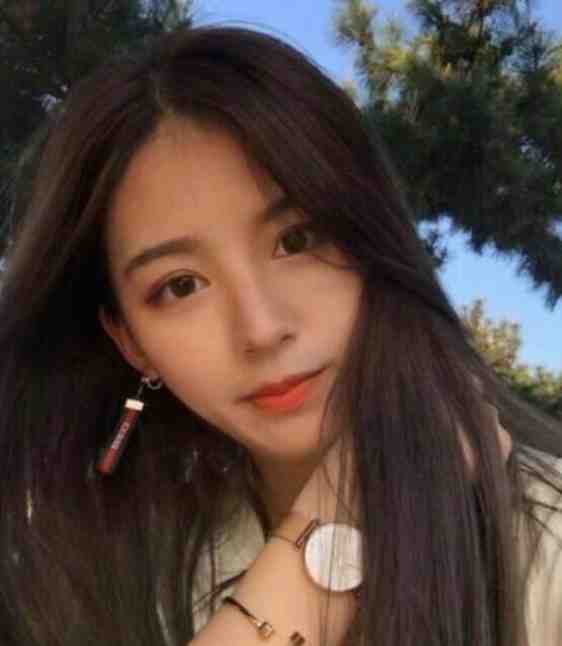 穿越读心，带娘家逆袭助夫君称帝