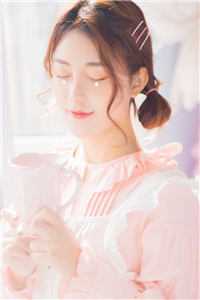 重生后，疯狂囤货的我被团宠了