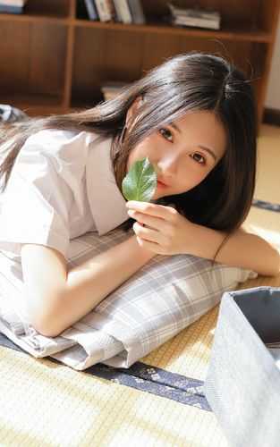 军婚：穿越竟被高冷长官宠上天