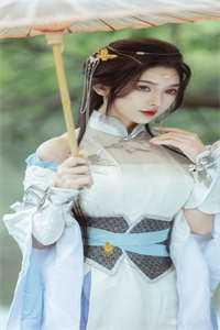 绑定五个攻略对象后，我激活海后系统