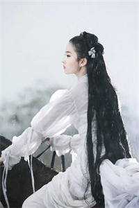 闪婚后,豪门老公每月给我一百万