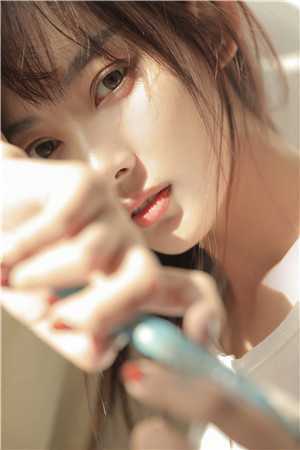 穿成瘸腿王妃后，医女玩转天下