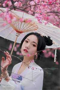 她可以叫我黑球,但你得叫我黑帝