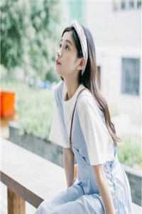 满级大佬重生成小可怜