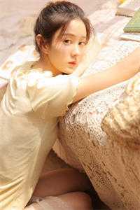 我归来时，未婚夫和仿生假千金妹妹结婚了