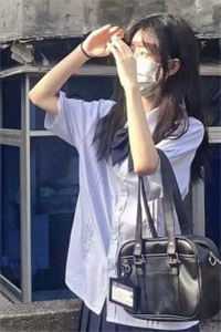 我拿不起手术刀之后，未婚夫抑郁跳楼了